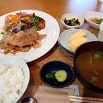 ちいさな食堂はたや - 