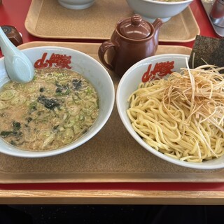 山岡家_1