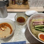 つけ麺 青木 - 料理写真:冷やし中華な胡麻味噌つけ麺（小中大から大300g）
1400円（夏季限定）