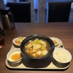 麺屋 きさらぎ - 料理写真:五目あんかけラーメン（小ライス追加）
