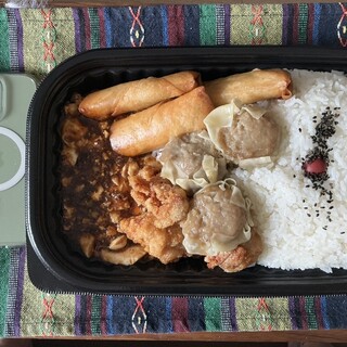 メガ盛り マンモス弁当_0