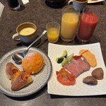 Café & Buffet UmiShima Dining - 朝食