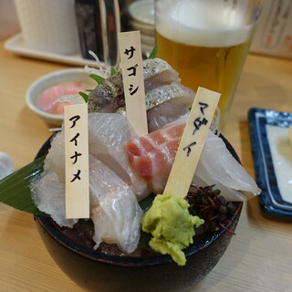 鮮魚店の立ち寿司 アカマル_1
