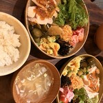 シフク食堂 - 