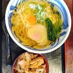 あごだし稲庭うどん 古泉洞 - 料理写真:かけ＆親鳥めし