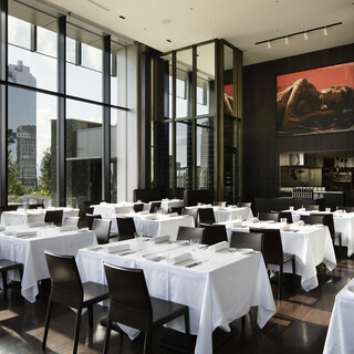 THE COSMOPOLITAN GRILL BAR TERRACE_2