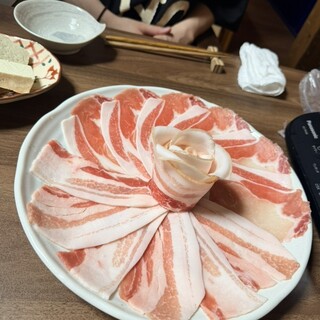 口コミ一覧 : 北谷ダイニング ちゃぁぶー - 北谷町/豚しゃぶ [食べログ]