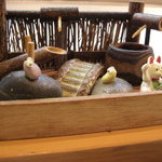 五味箱 - 目の前に庭園が