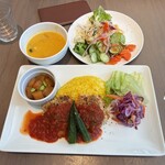 Mitsui Garden Hotel - 料理写真: