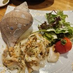 古町 田じ - つぶ貝ガーリックバター炒め
