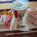 ケンタッキーフライドチキン - 