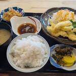 じゃりんこ - 日替わり定食　680円