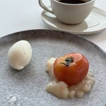 MOSS CROSS TOKYO - トマトのコンポート・ライチのジュレ、バニラアイス