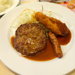 ガスト - 日替りハンバーグランチNO2 
¥646(税込み)