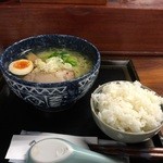 浅草 軍鶏家 - 軍鶏ラーメン（半ライス付）（680円）