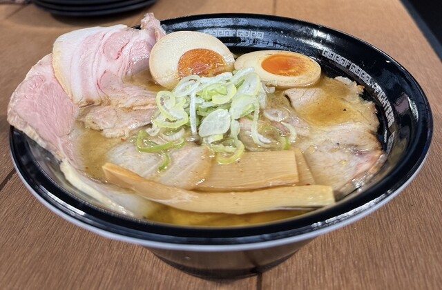 麺屋 雪月花 - 北広島/ラーメン | 食べログ