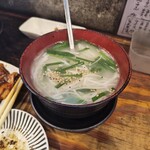 江古田ホルモン - コムタンスープの白