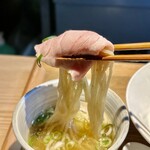 おダシと銀しゃり 中華そば二兎 - 