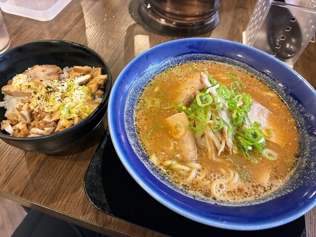 蔵之介 - 宮古島市/ラーメン | 食べログ