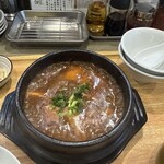 餃子と唐揚げ 犀のツノ - 