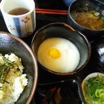 道の駅草津　グリーンプラザからすま　ベジカフェ - 五穀米とろろ定食580円