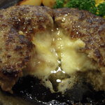 ガスト - とろ～り、チーズ ＩＮ ハンバーグ