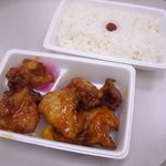 ほかほか弁当ホットフーズ - からチリ弁当 \399