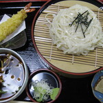 武家屋敷の茶屋 - 稲庭えび天ざるうどん