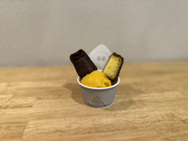 Canele to Ice Asakusa ten - Asakusa/Sweets (Western style) | Tabelog