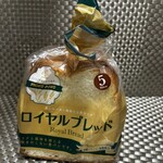 ヤオコー - 料理写真:つい口ずさみとうなるけどアノロイヤルブレッドとはちゃいます