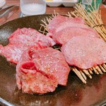 焼肉 にくる - 