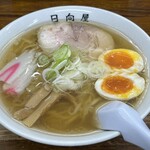 青竹手打ラーメン 日向屋 - ラーメン830円