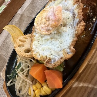 洋食キッチン ツカダ_1