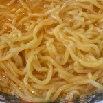 東京おぎくぼラーメン ゑびすや - 麺アップ