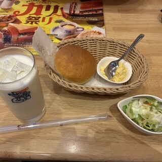 コメダ珈琲店_0