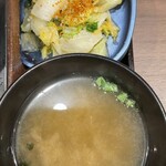 吉野家 - 牛鉄板焼肉定食(954円)とお新香(162円)