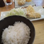 白いメンチカツ とんべい - 