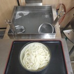 手打ちうどん 上田 - かけ大 450円
