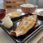 味楽 - 料理写真:ホツケ焼き定食(850円)