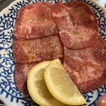 大衆焼肉 三代目ホルモンセンター - 