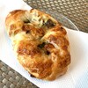 ブーランジュリー タカギ - 海老とポテトのタルタルソースパン