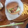 バーガーズ カフェ　トモトモ - BBQアボカドベーコンチーズバーガー(税込1950円)