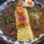 カフェハルアキダヨリ - あいがけカレー　しっかり完食です