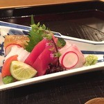 帰燕 - 造り（アオリイカ、マグロ、鯛、鯛煮こごり）