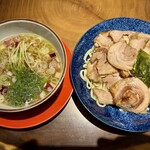 らぁめん真 - 料理写真: