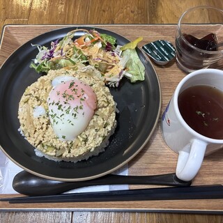 スリーポイントカフェ ロッポンギ_1