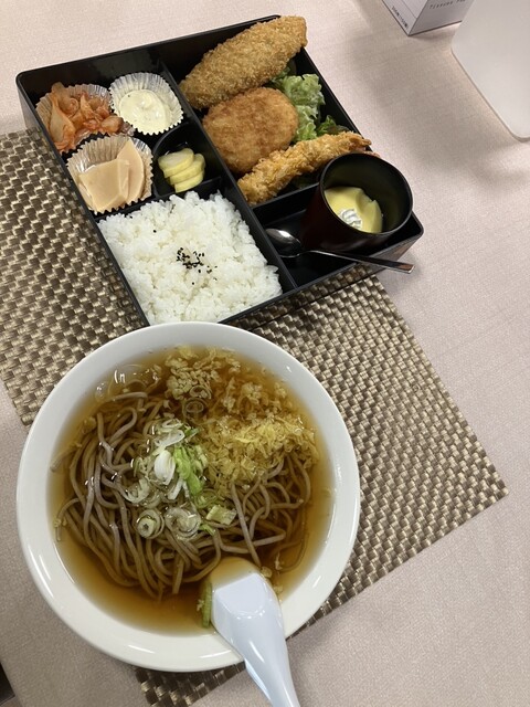 きまぐれ屋 - 新井/食堂 | 食べログ