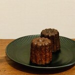 ドンク - 料理写真:カヌレ300円