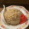 屋台餃子 赤星 - 炒飯。紅生姜がめっちゃ合う！また食べたい！