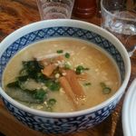 麺飯食堂 なかじま - 炒飯セットの熟成塩ラーメン。　量はそれなりですが、コクがありパンチは十分で満腹になります。